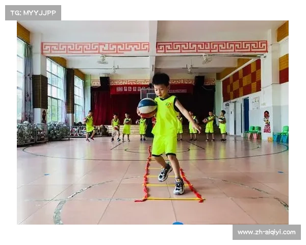 厦门滨城幼儿园小选手积极练习传球接球与跑位技巧 厦门滨城幼儿园小选手积极练习传球接球与跑位技巧